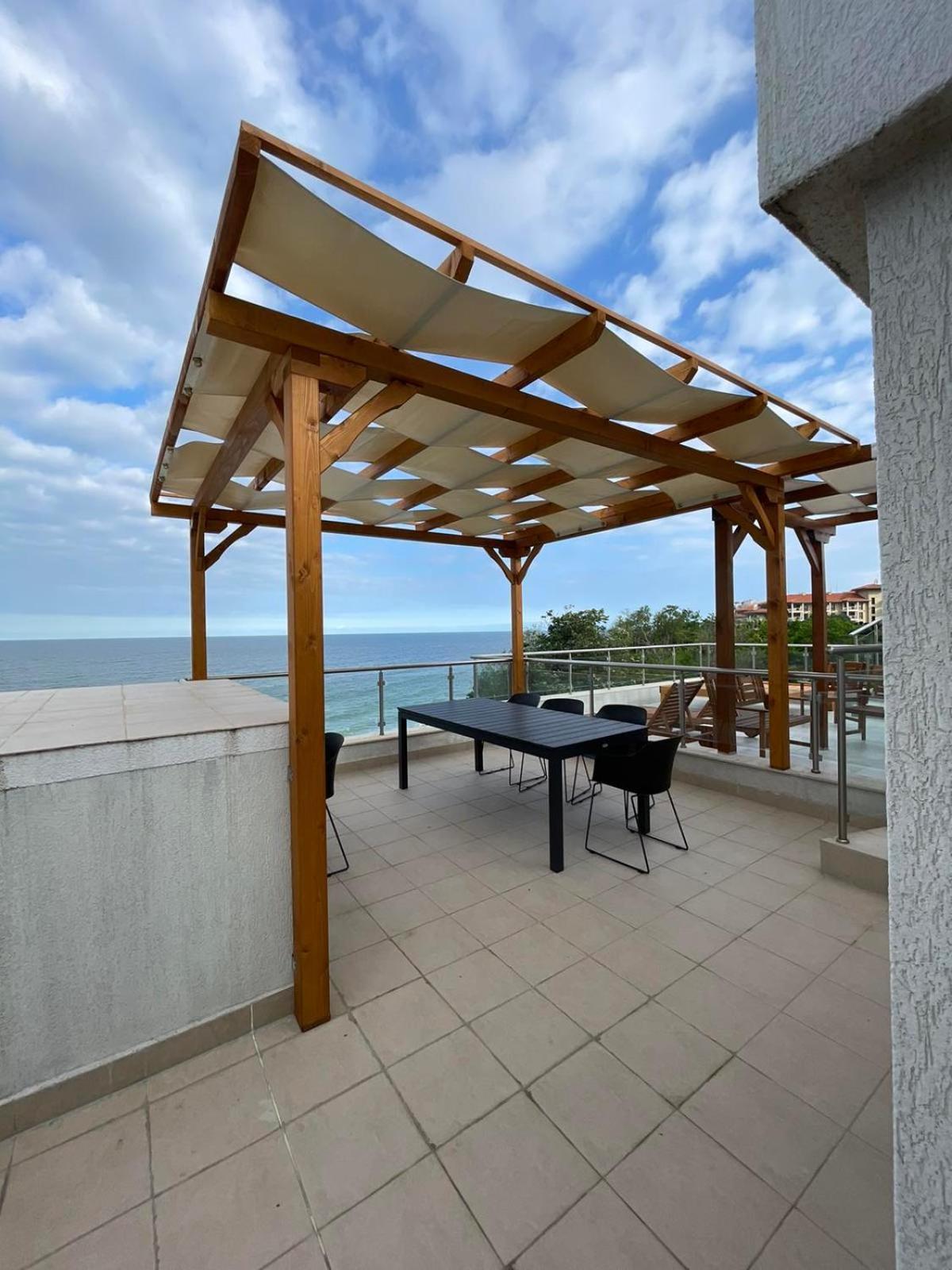 Appartamento Penthouse At White Cliffs Byala  Esterno foto